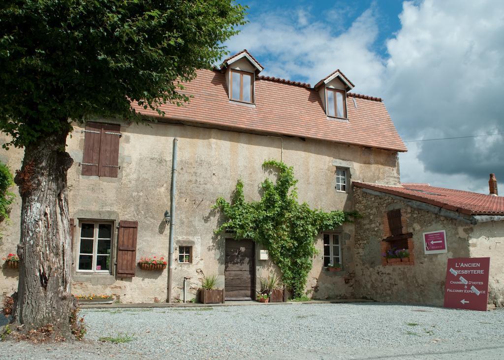 L'Ancien Presbytere Chambres D'Hote Ou Gite Le Dorat Buitenkant foto