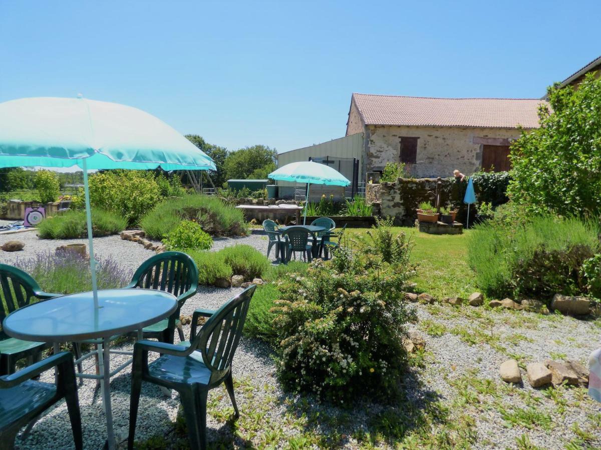 L'Ancien Presbytere Chambres D'Hote Ou Gite Le Dorat Buitenkant foto